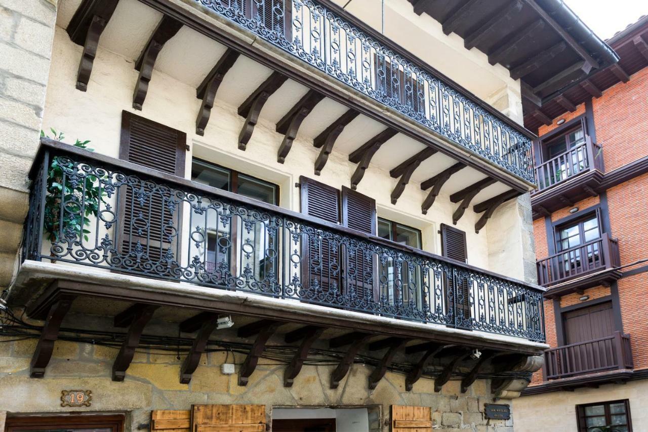 Hontza By Smiling * Hondarribia